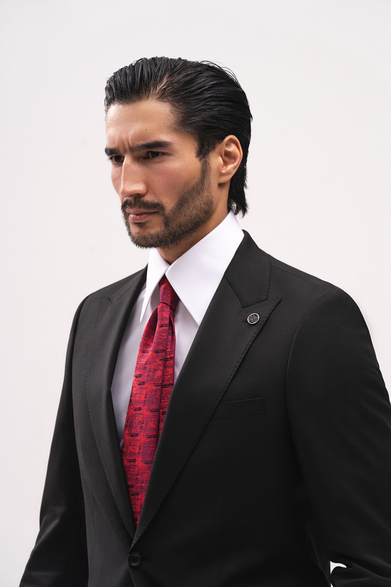 THE ENVOY